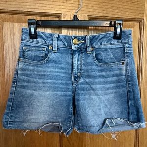 American eagle midi shorts